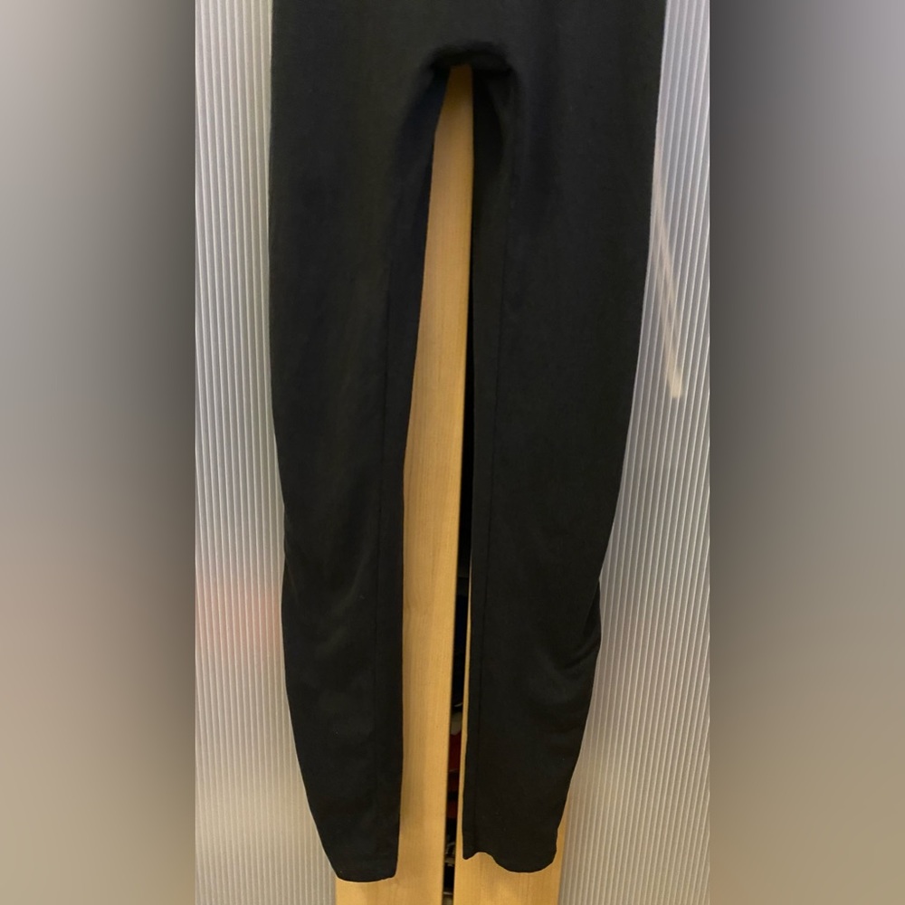 Vuori halo essential black jumpsuit Size XS - Picture 2 of 10